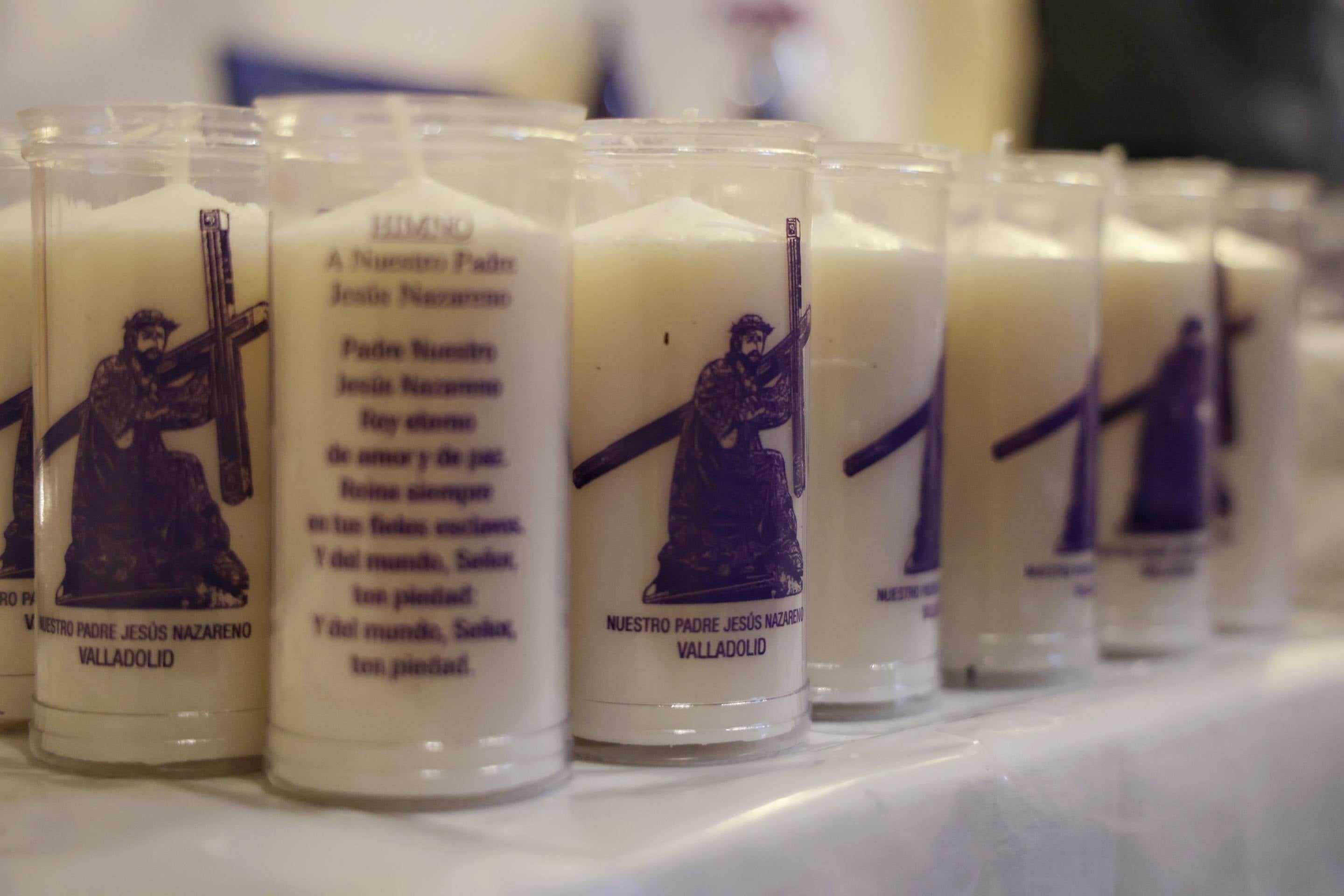 Así es el merchandising de la Semana Santa en Valladolid