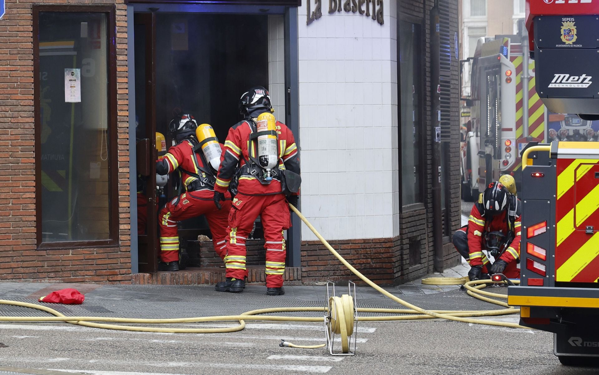Incendio en el restaurante La Brasería