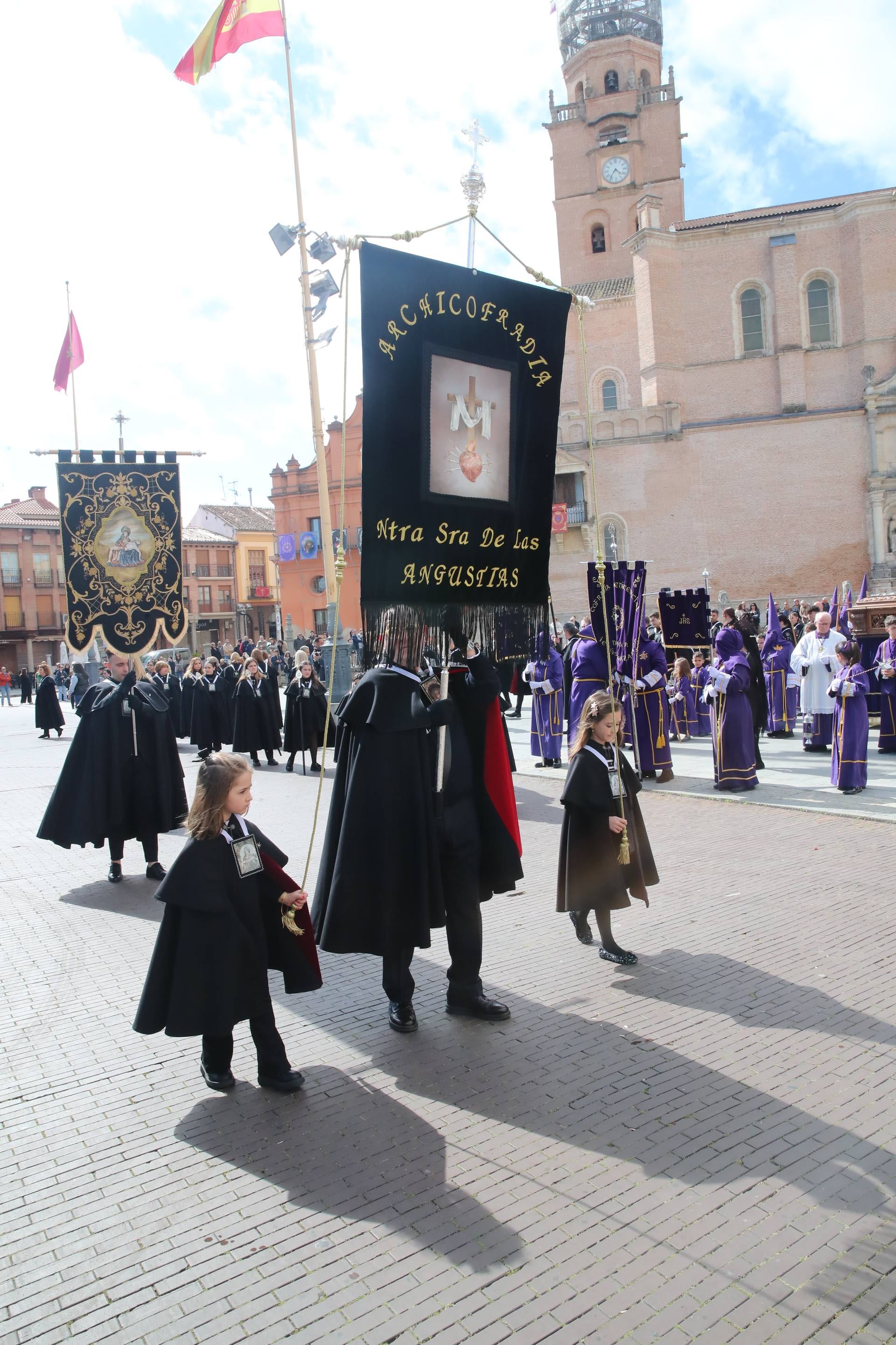 La procesión del Encuentro, en imágenes
