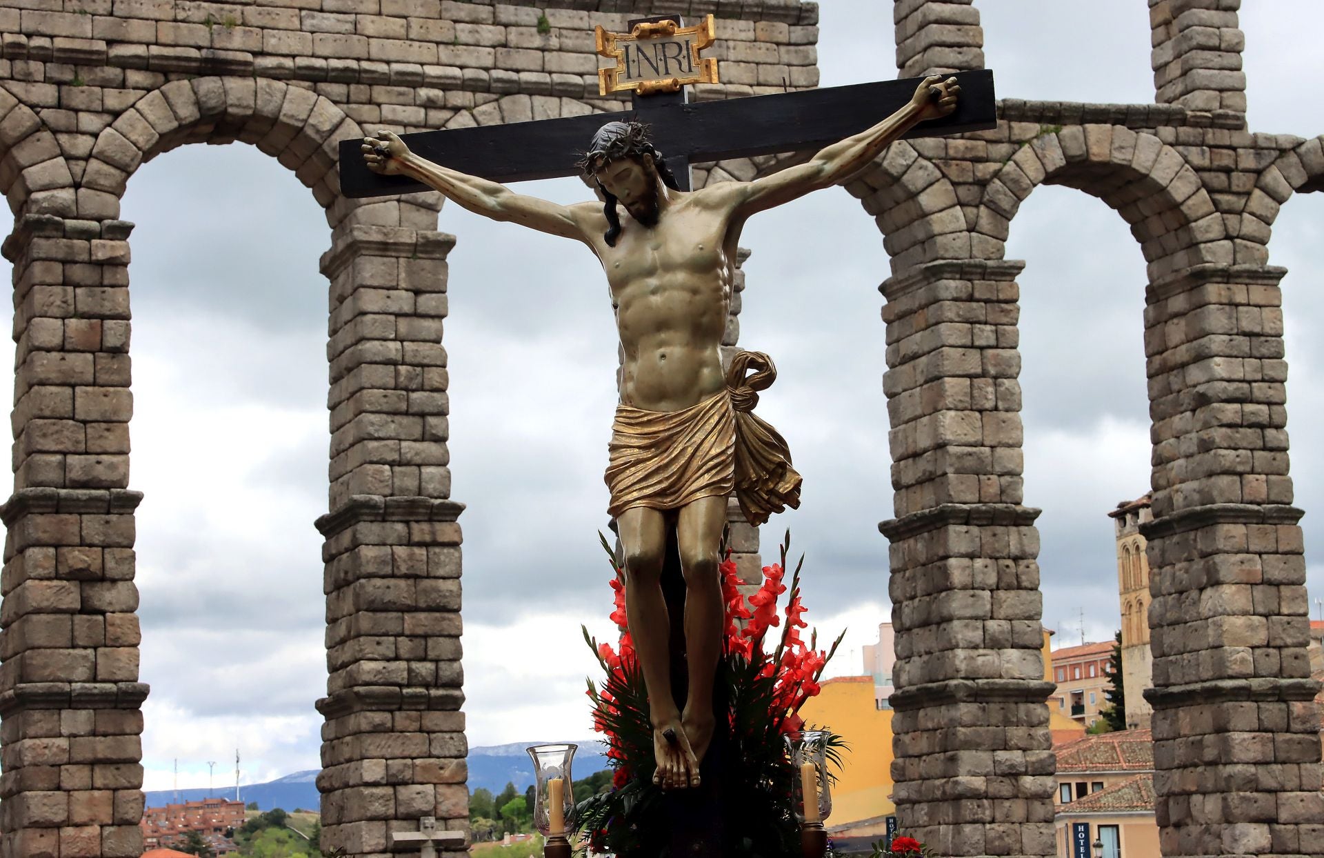 Fotos del traslado del Santo Cristo de San Marcos a la Catedral de Segovia