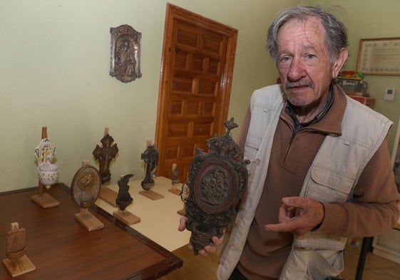 Luis Gutiérrez, en el museo etnográfico de Espinosa de Villagonzalo.