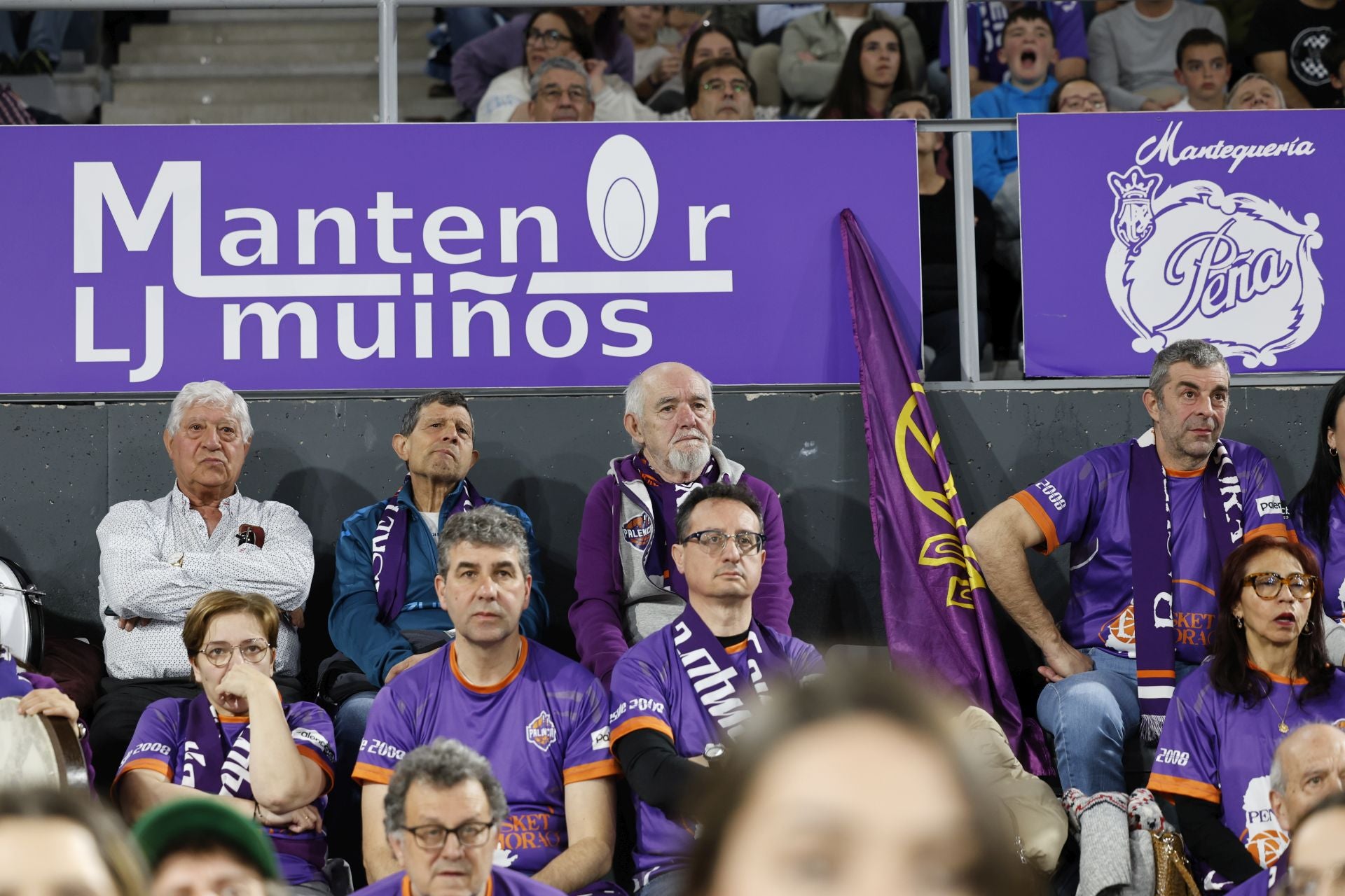 Así animó el público palentino al Súper Agropal ante el Tizona Burgos