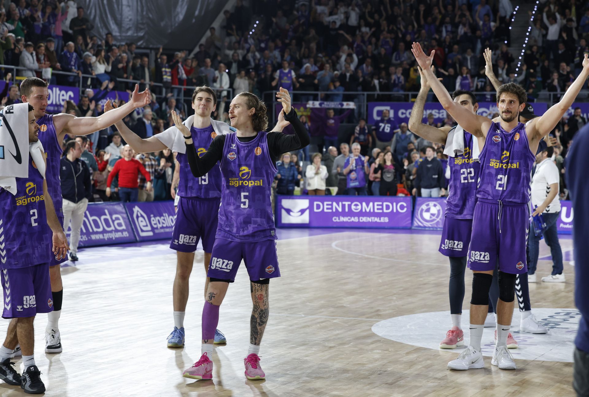 Súper Agropal Palencia 102-79 Tizona Burgos