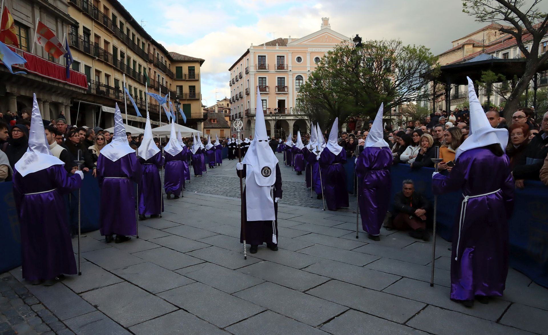 Fotos del Viernes Santo en Segovia (1 de 2)