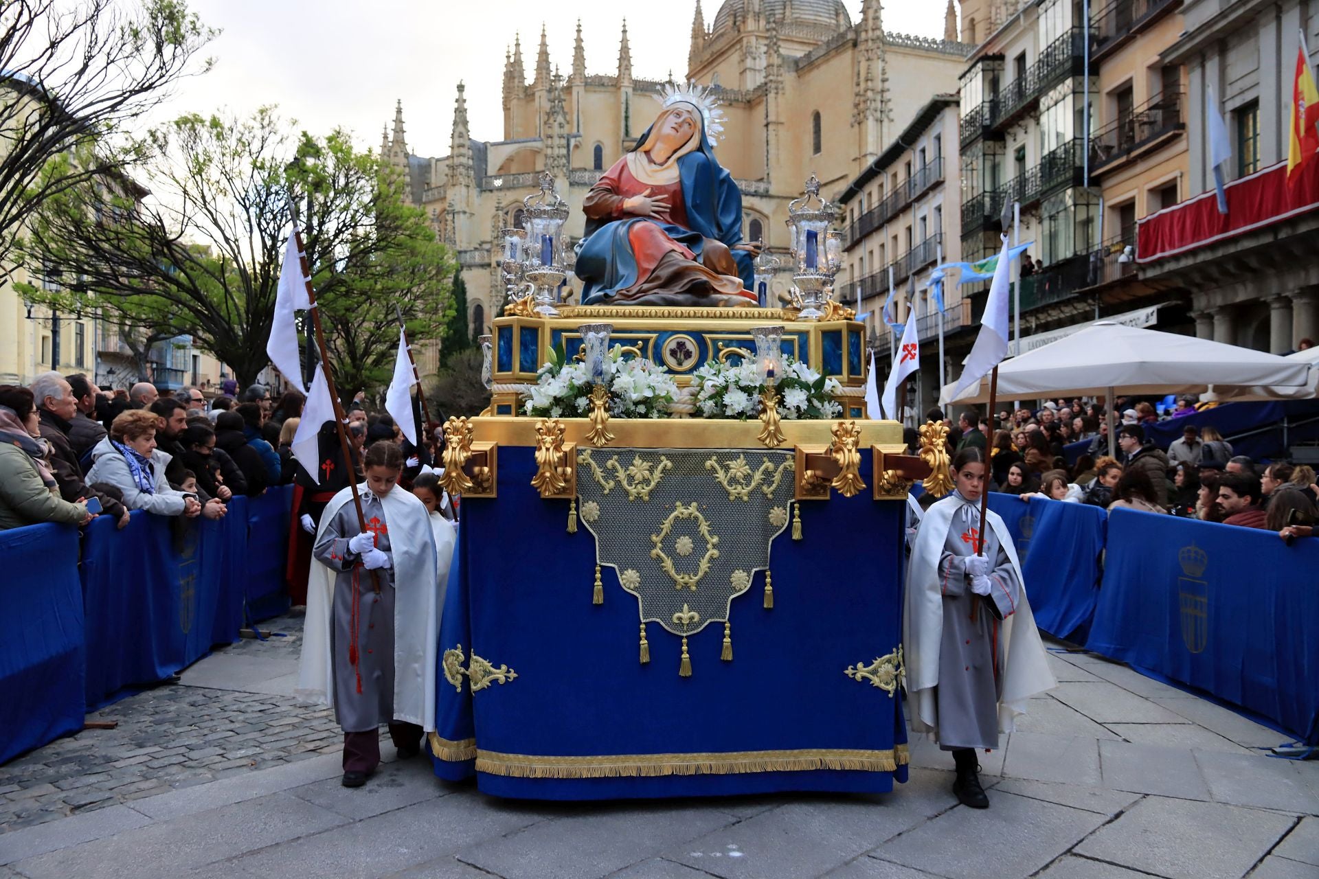 Fotos del Viernes Santo en Segovia (1 de 2)