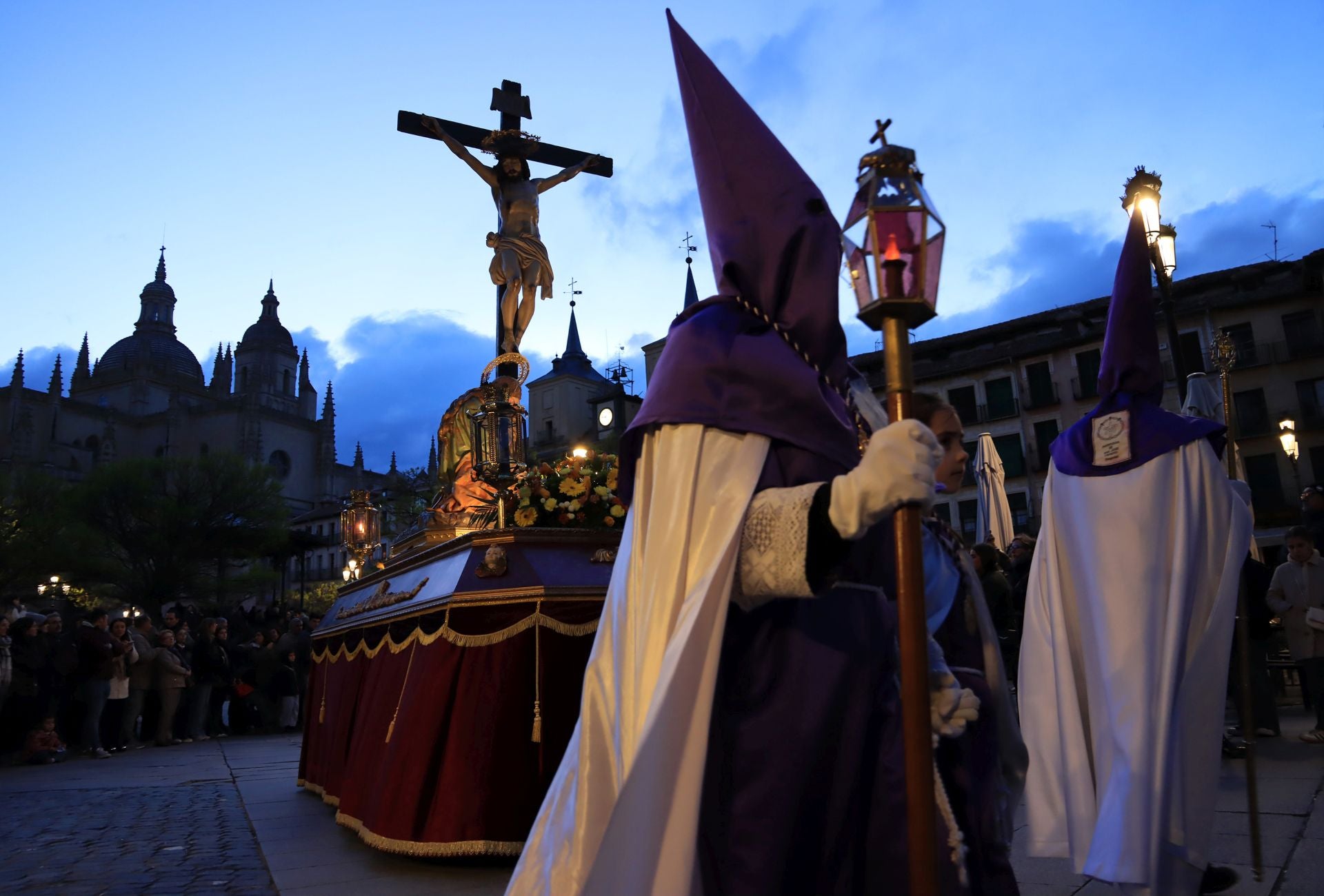 Fotos del Viernes Santo en Segovia (2 de 2)