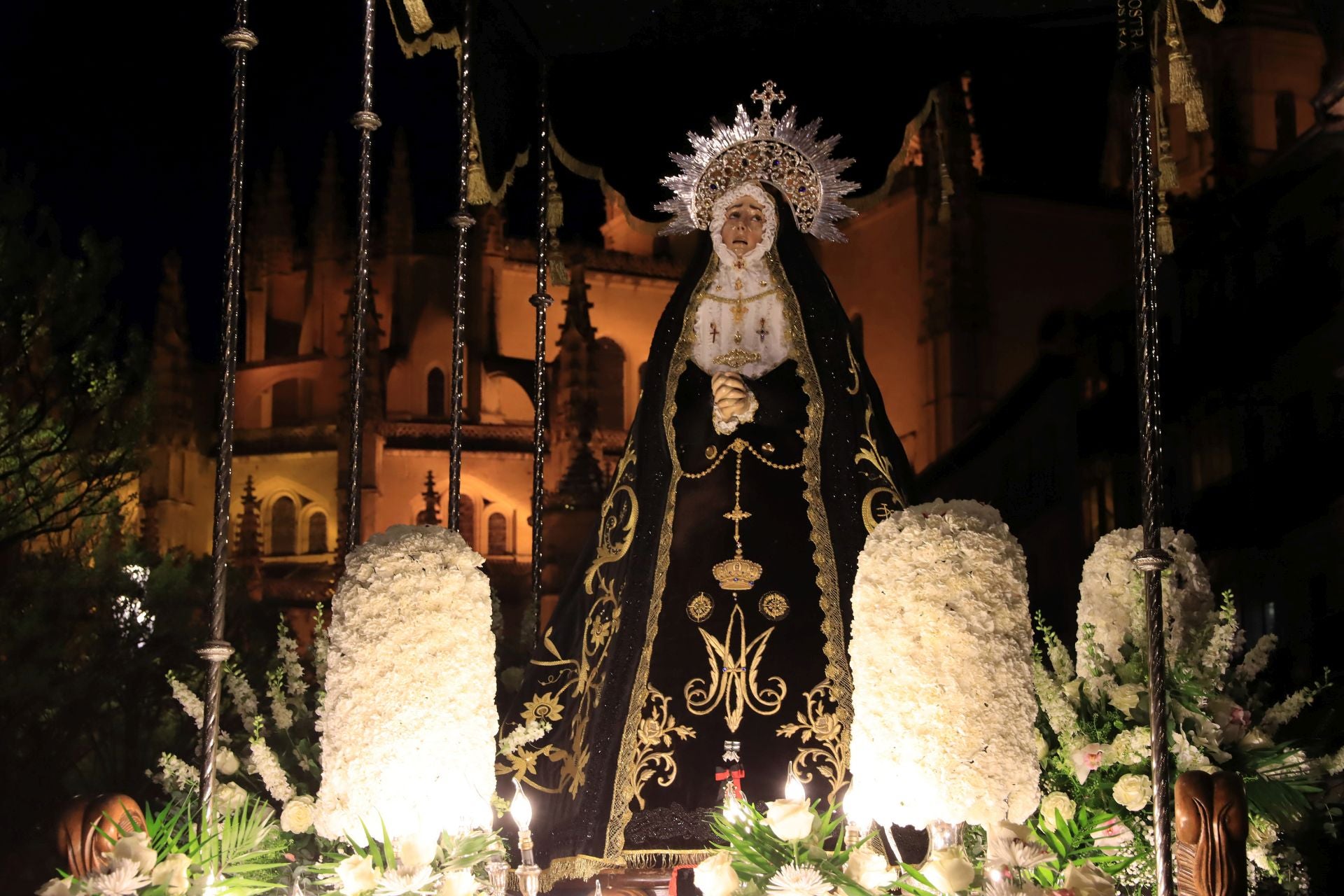 Fotos del Viernes Santo en Segovia (2 de 2)