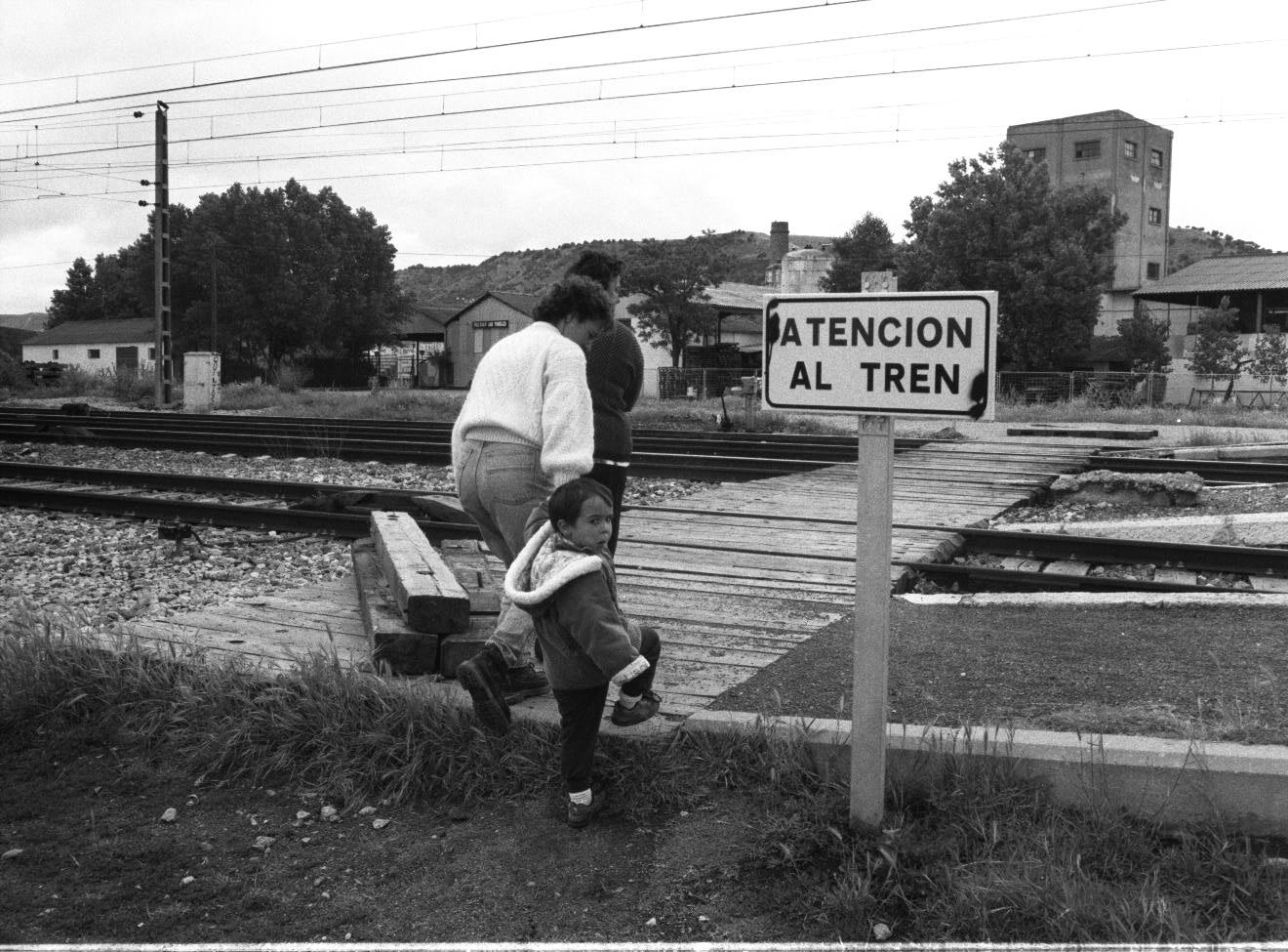 Paso a nivel. Mayo de 1997.