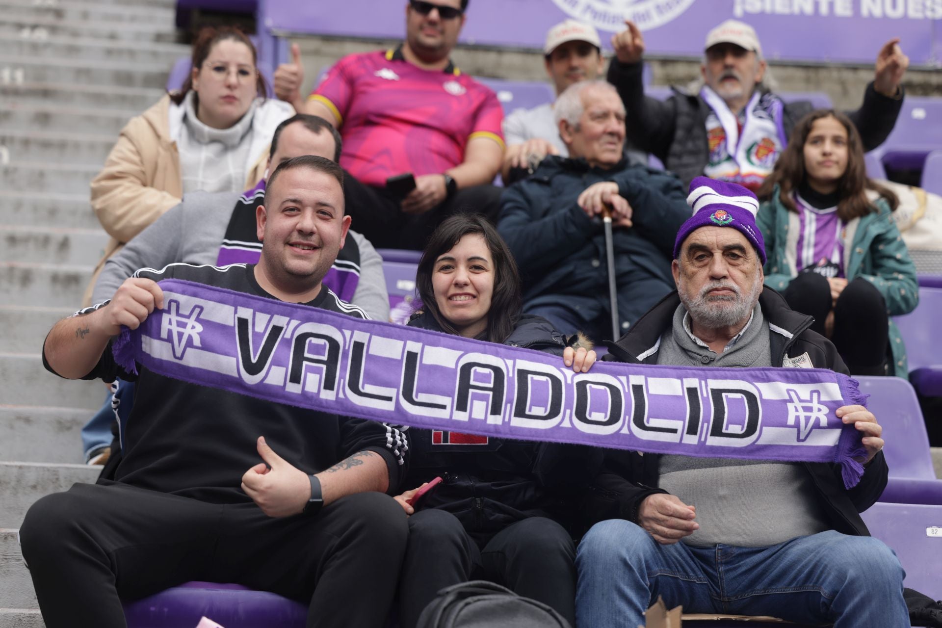 Búscate en la grada del Real Valladolid - Osasuna (2/4)
