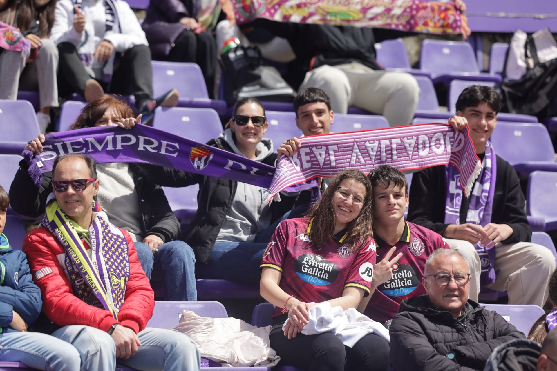 Búscate en la grada del Real Valladolid - Osasuna (1/4)