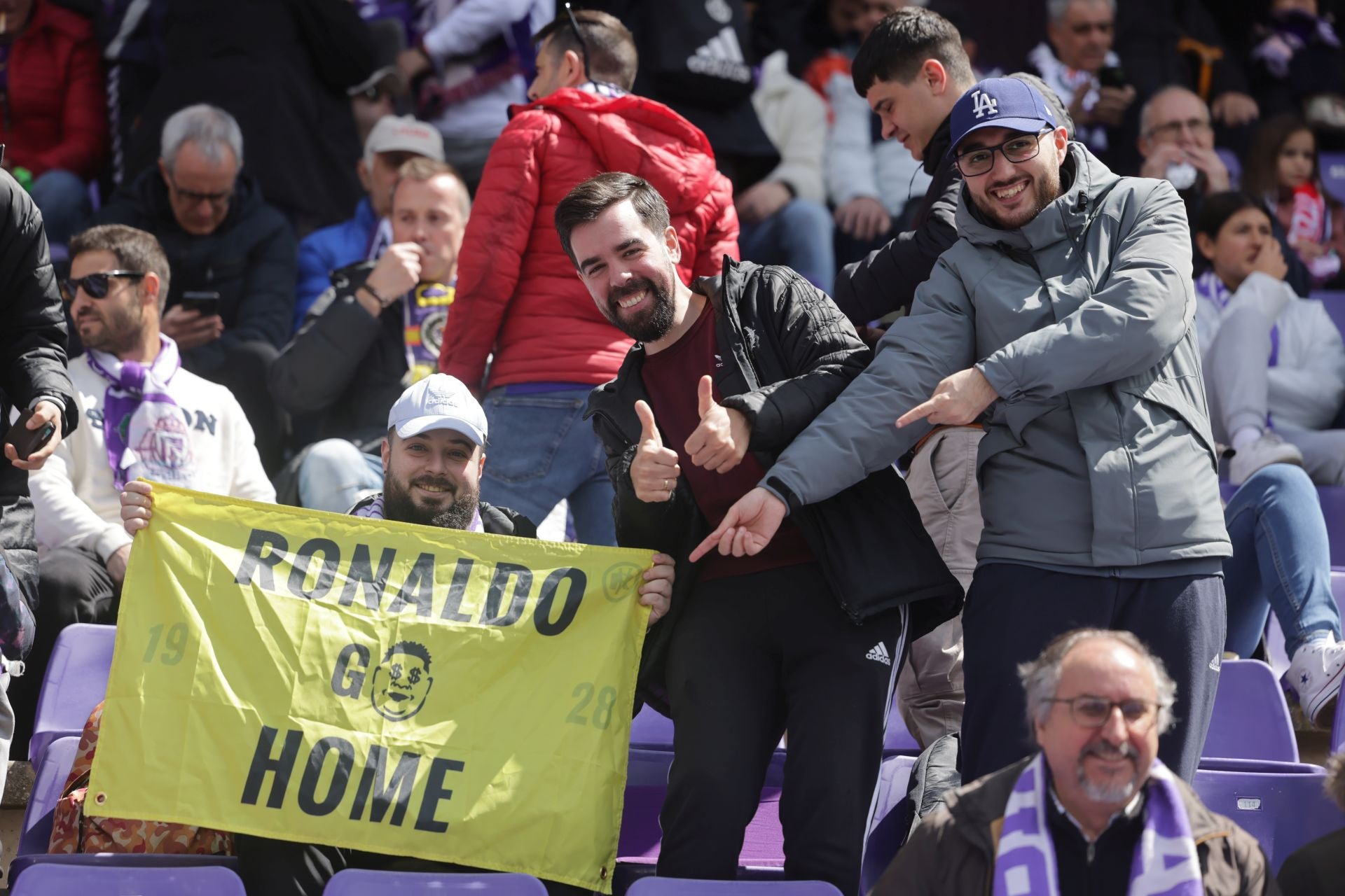 Búscate en la grada del Real Valladolid - Osasuna (1/4)