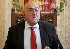 El alcalde, Jesús Julio Carnero, en una imagen de archivo.