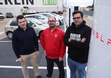 La picaresca con los puntos de recarga que enfada a los usuarios de coches eléctricos en Valladolid