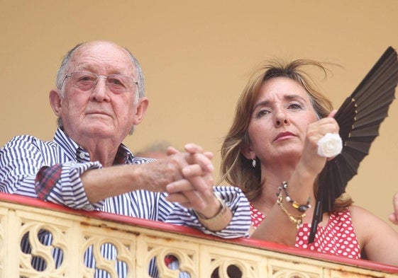 Emiliano Barrigón y su hija Marisa, en una imagen de archivo tomada en el coso de Zorrilla en las ferias de 2012.