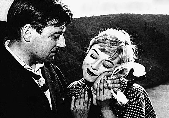 François Périer y Giulietta Massina en una escena.