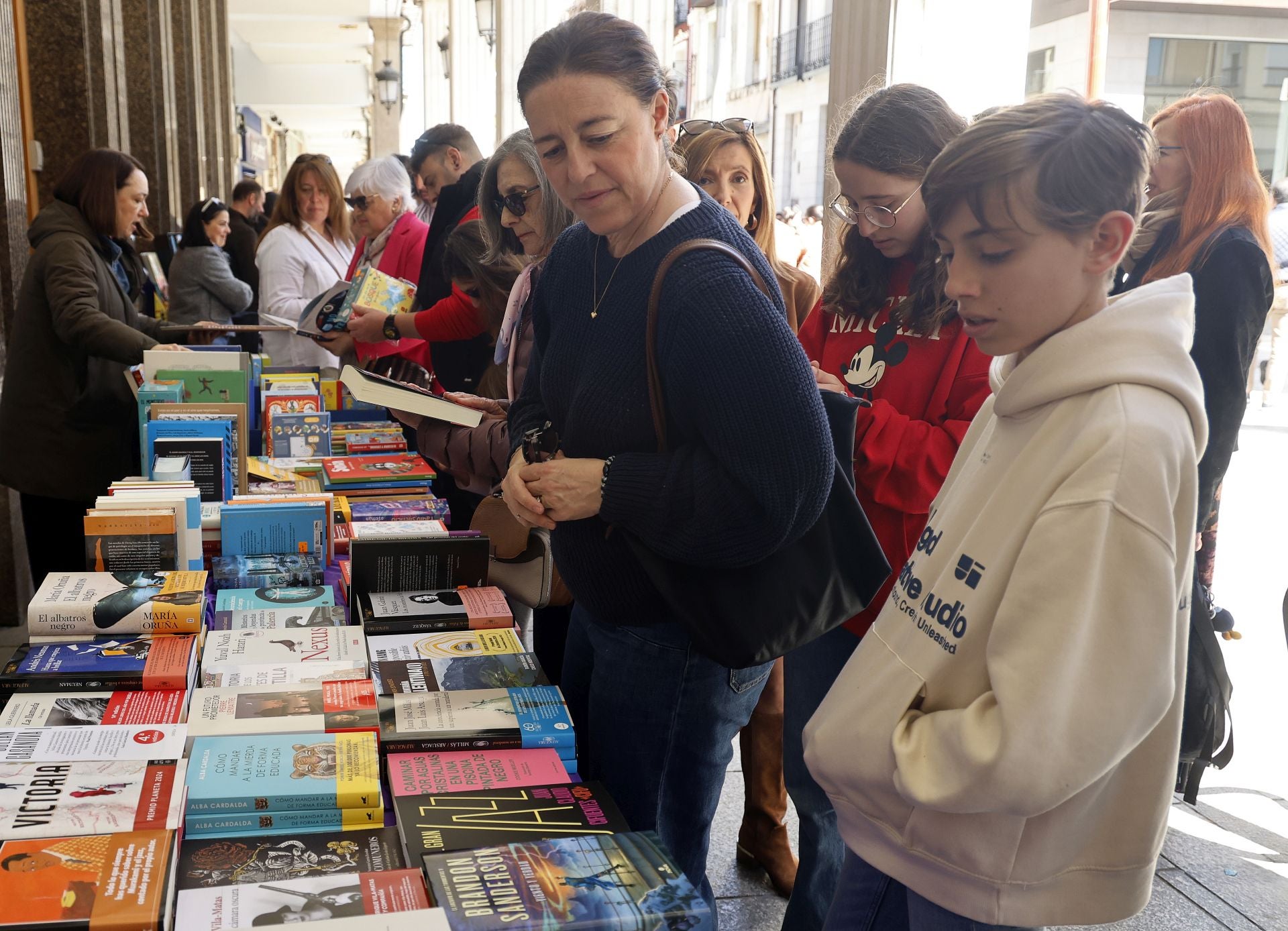 Los libros toman la Calle Mayor de Palencia