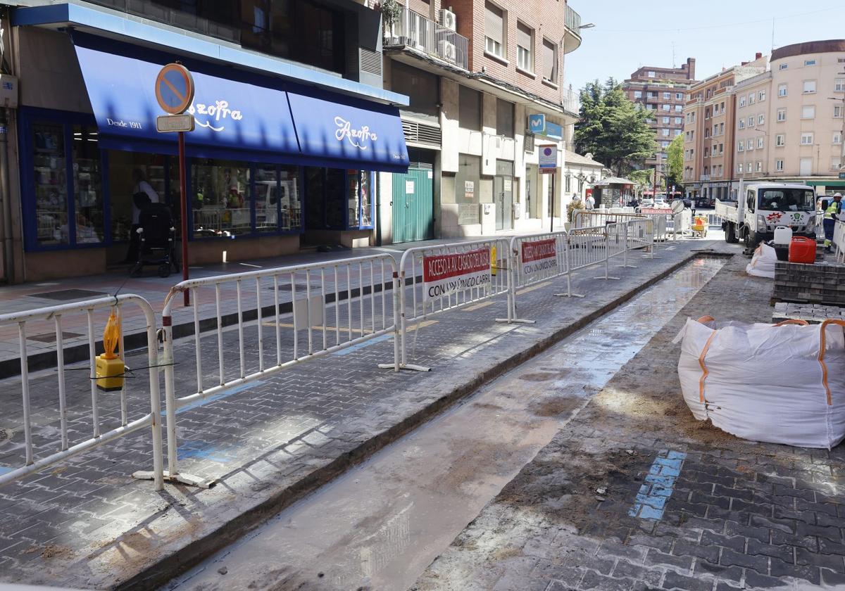 Las obras de la red de calor regresan a los entornos de San Lázaro