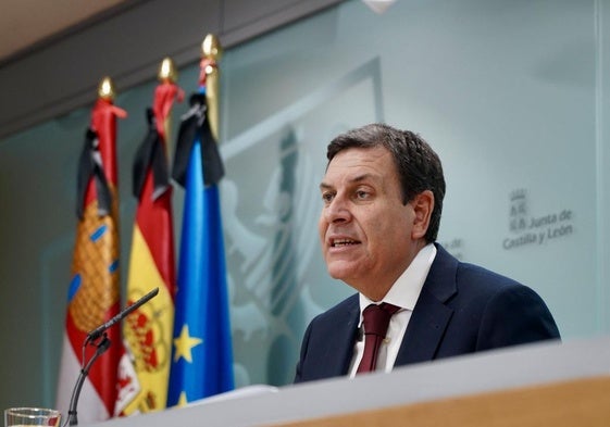 El portavoz de la Junta, Carlos Fernández Carriedo, este jueves en la rueda de prensa posterior al Consejo de Gobierno.