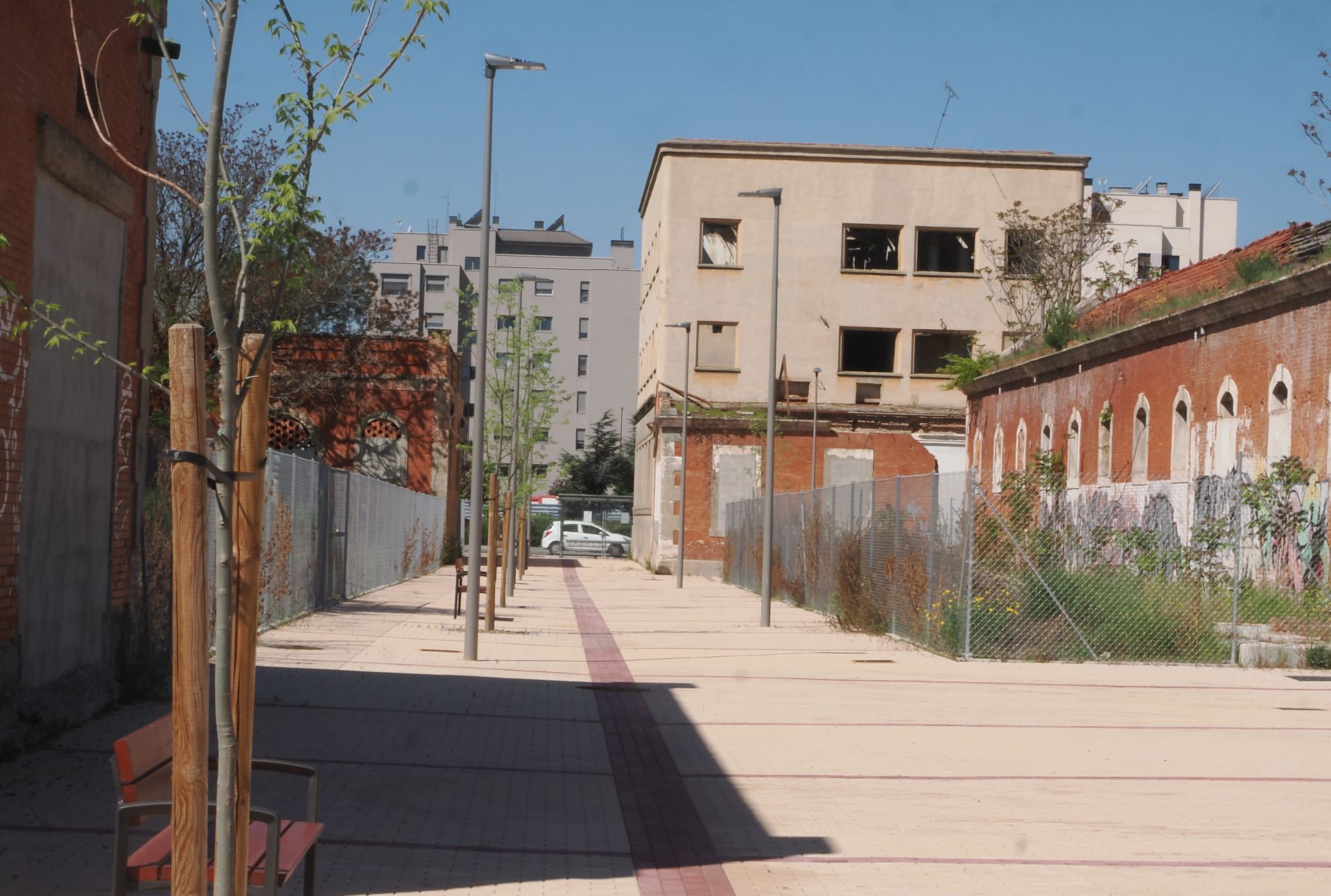 Obras en el Paseo de Arco de Ladrillo de Valladolid para construir pisos para jóvenes
