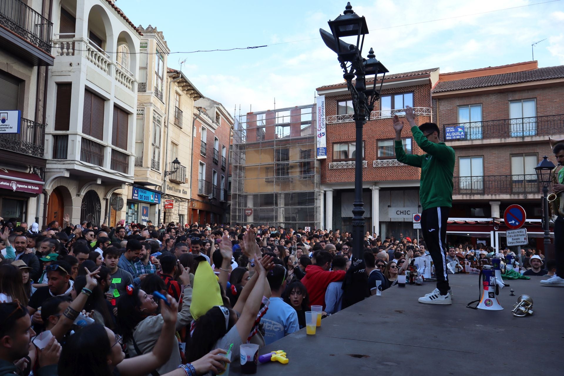 Las imágenes de la XXII edición de las charangas de Peñafiel