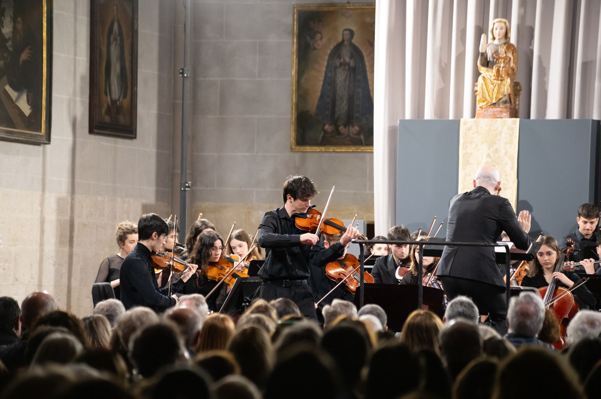 El concierto de la OSCyL Joven en la Catedral de Palencia, en imágenes