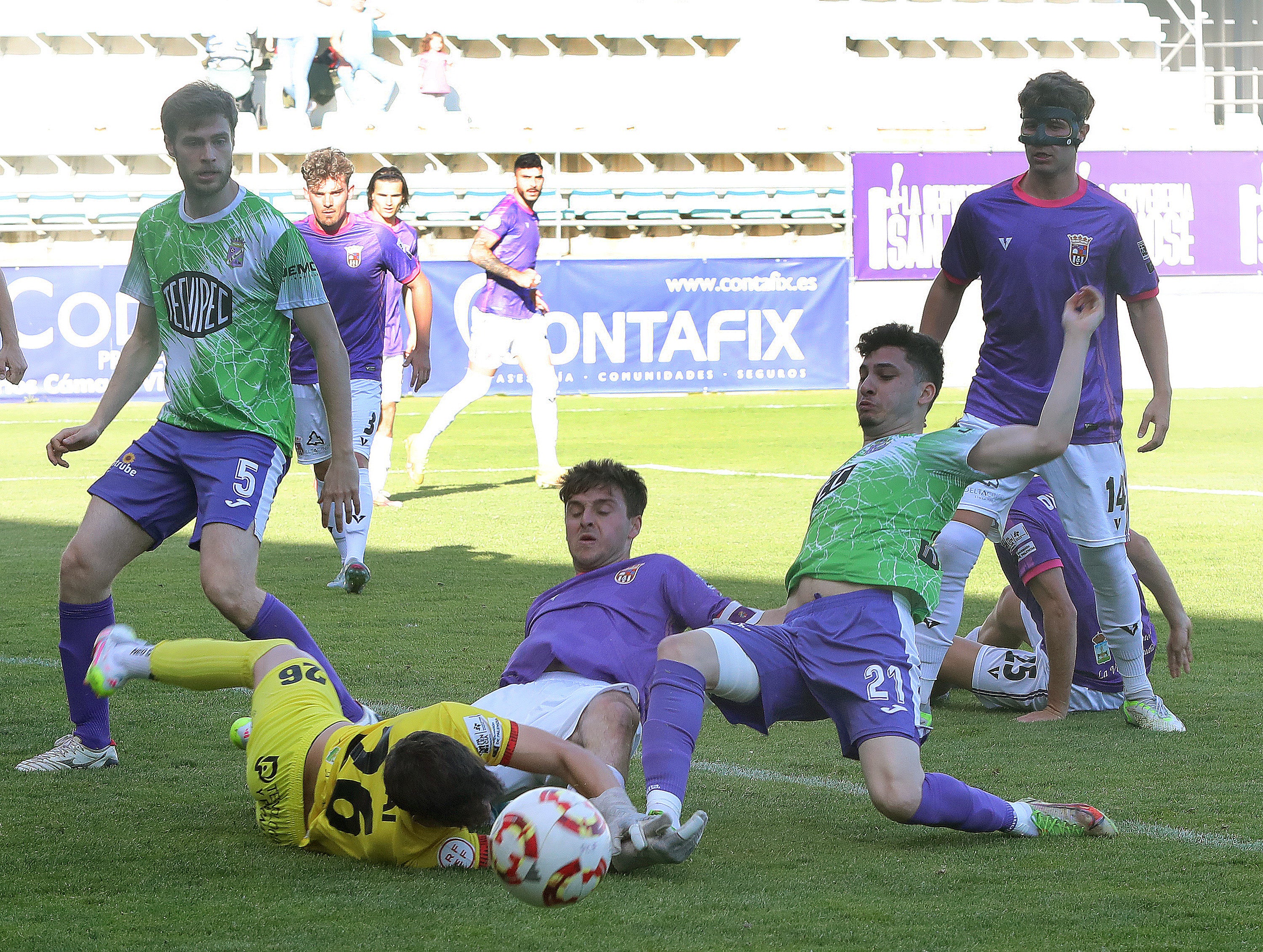 Palencia CF 1-1 CD Becerril