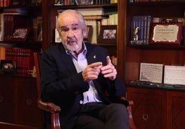 Gil-Carcedo, el médico y presidente del Ateneo que recomienda releer