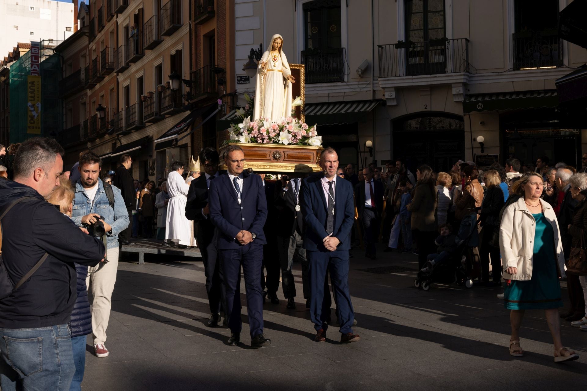 La procesión de la Divina Misericordia, en imágenes