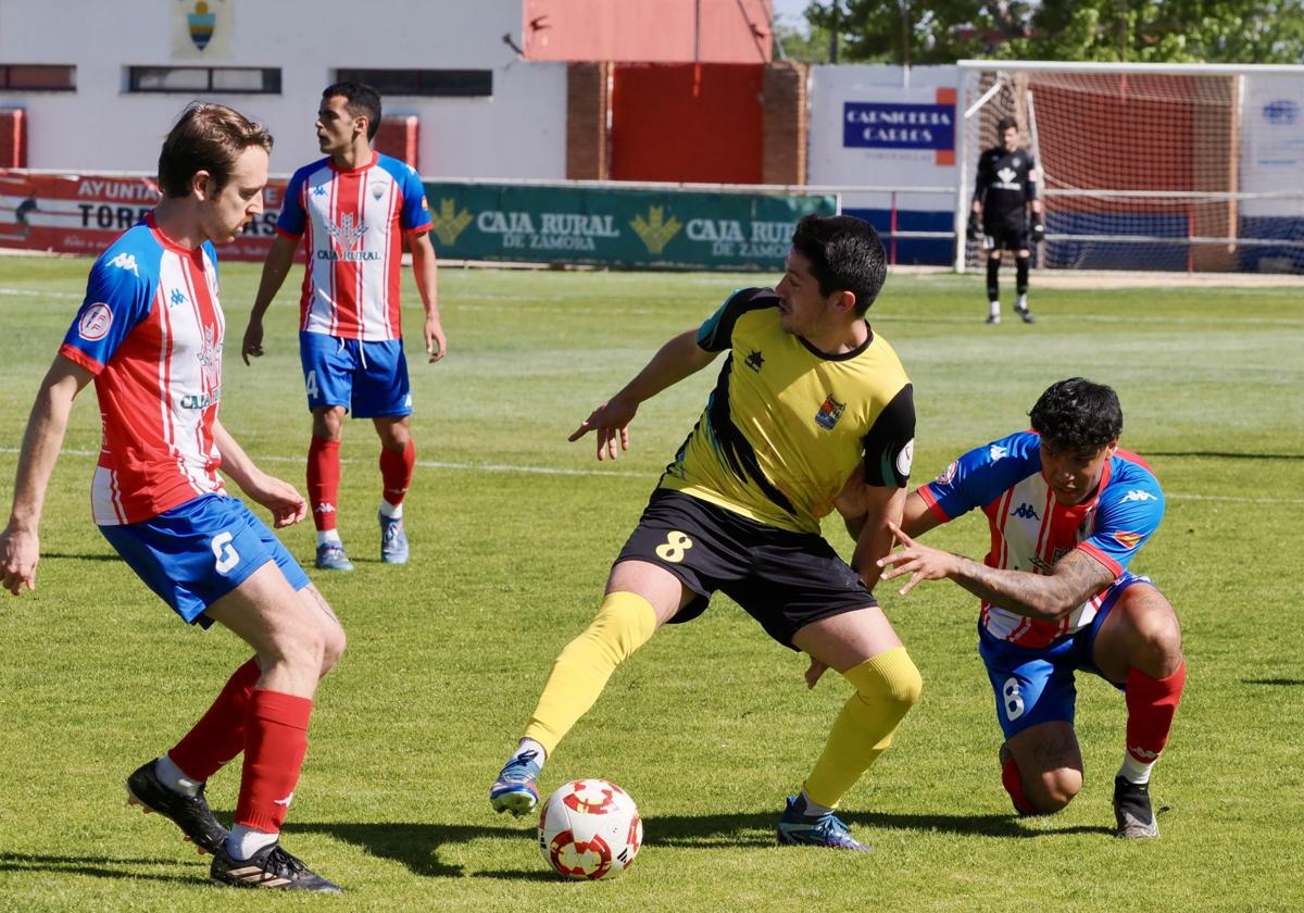 1 de mayo: jornada decisiva en la Tercera RFEF