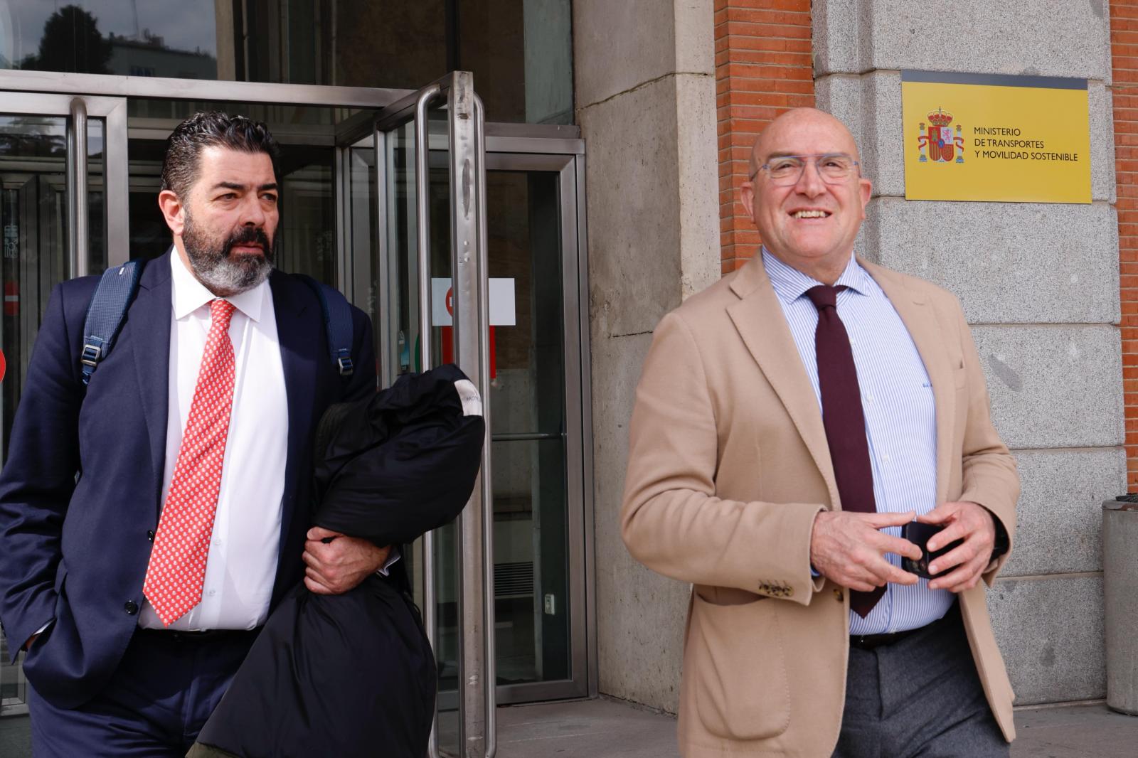 Agárrame, que me lanzo