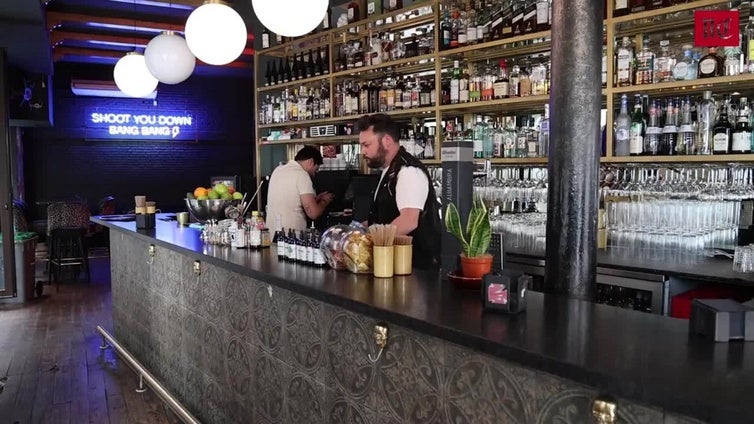 Un primo del daiquiri con cava y menta a unos pasos de la Plaza Mayor de Valladolid
