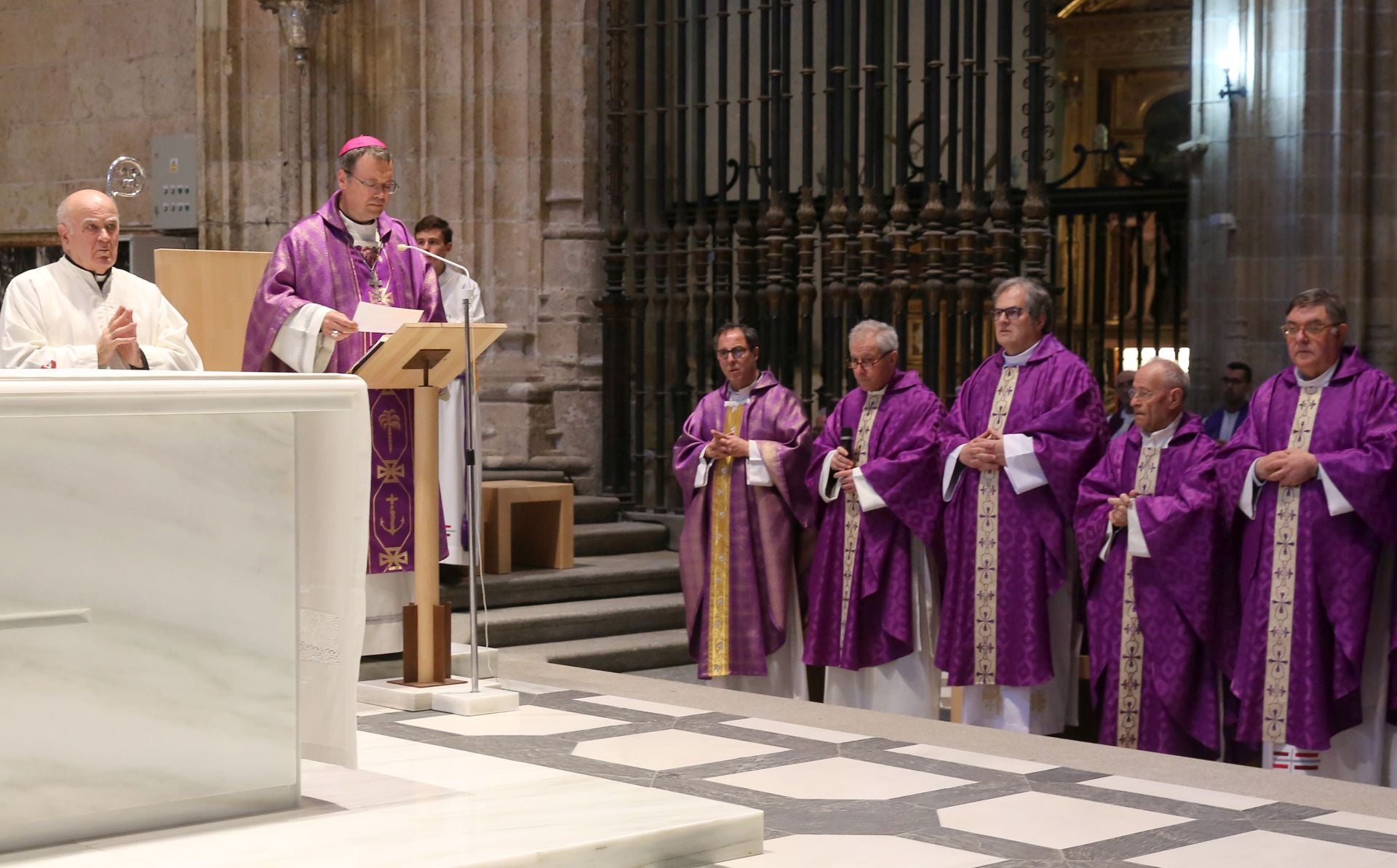 Funeral diocesano en Segovia por el papa Francisco