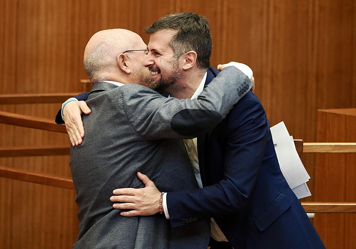 Igea le brinda el epitafio a Tudanca: «Usted debió ser presidente de la Junta»