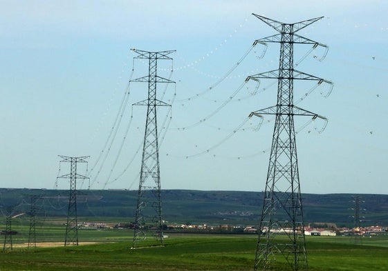 Torres eléctricas en la provincia de Segovia.