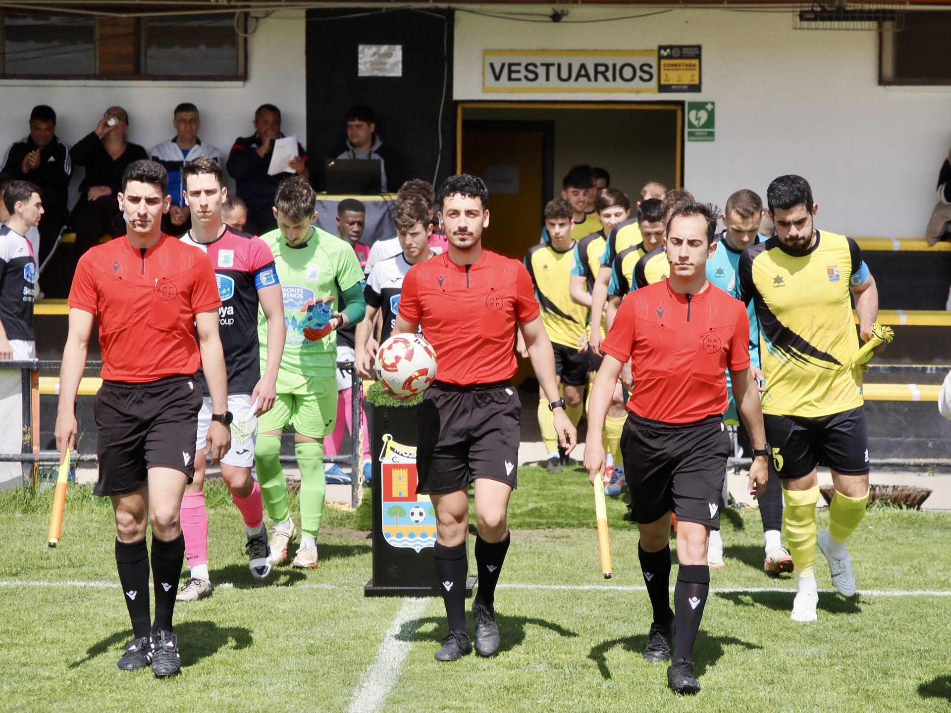 El partido entre el Mojados y el Almazán, en imágenes