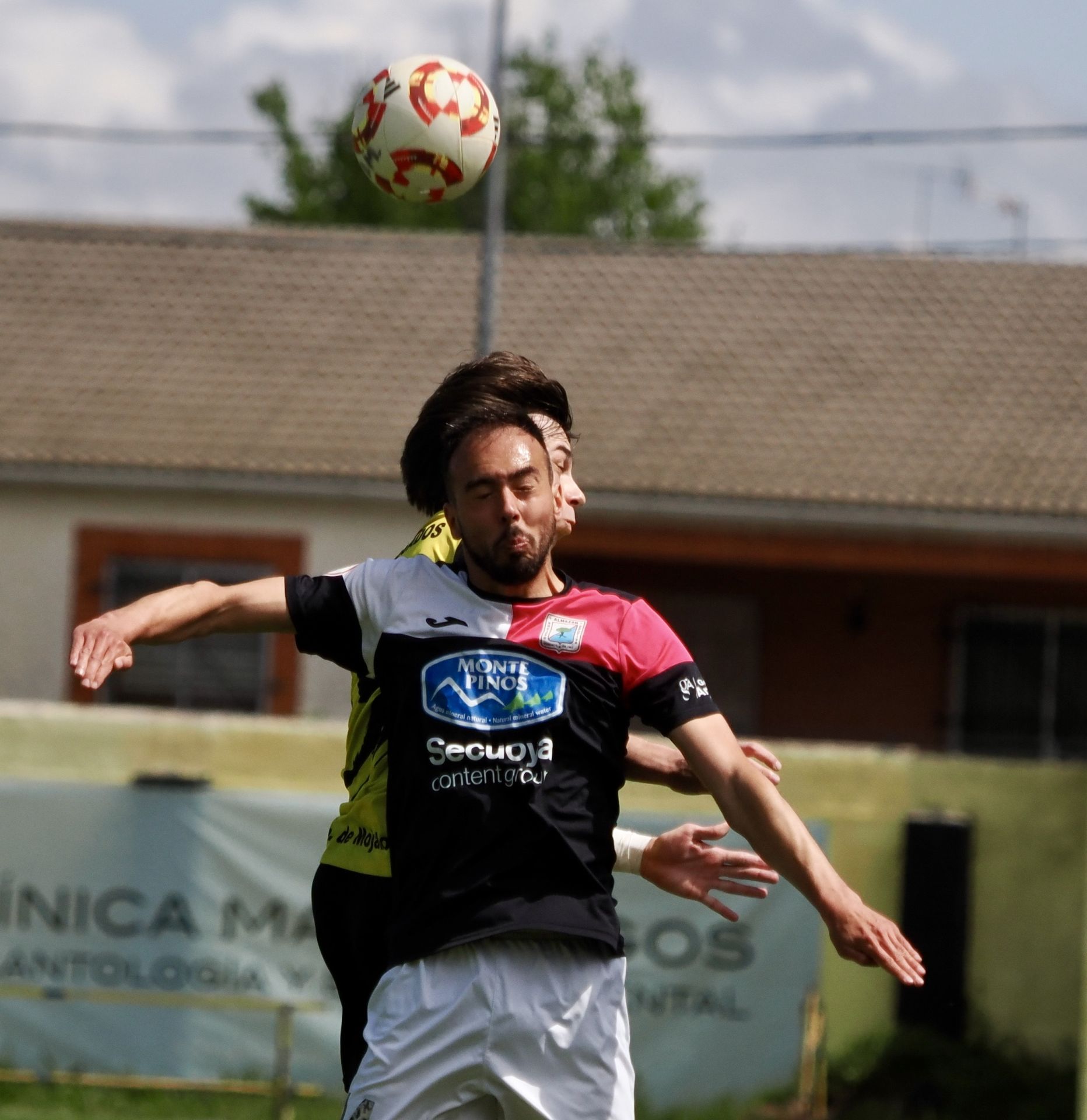 El partido entre el Mojados y el Almazán, en imágenes