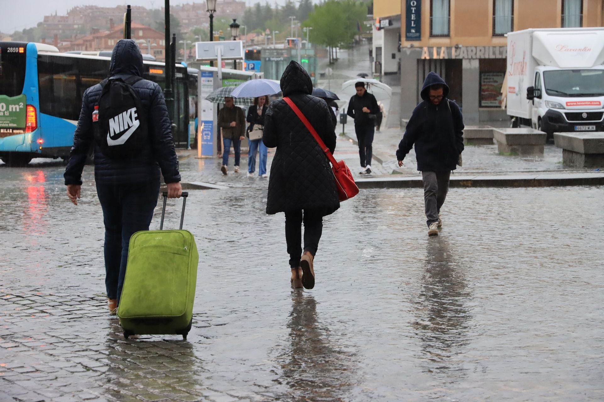 Fotos: viernes de tormentas en Segovia