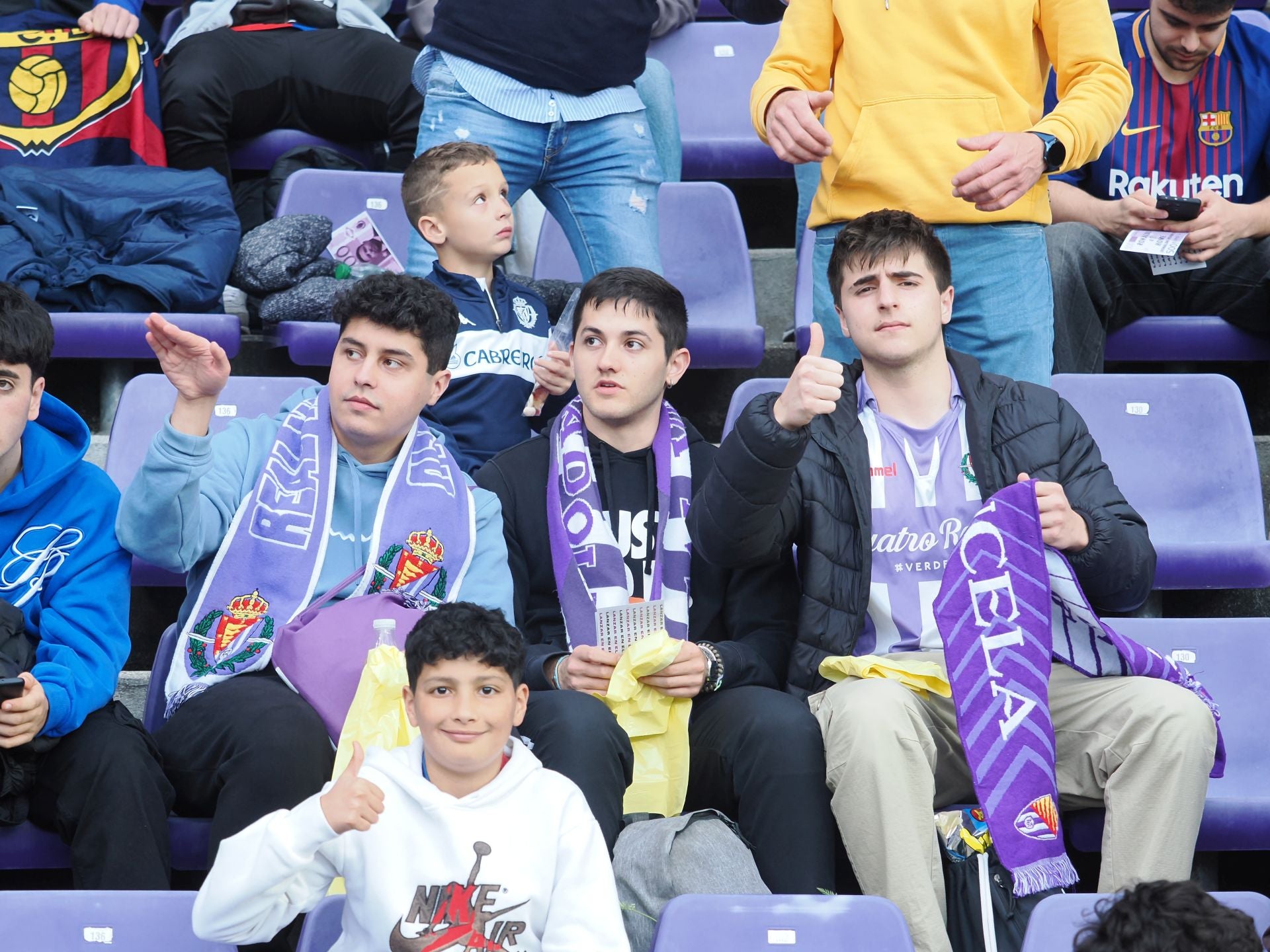 Búscate en la grada del Real Valladolid - FC Barcelona (1/5)