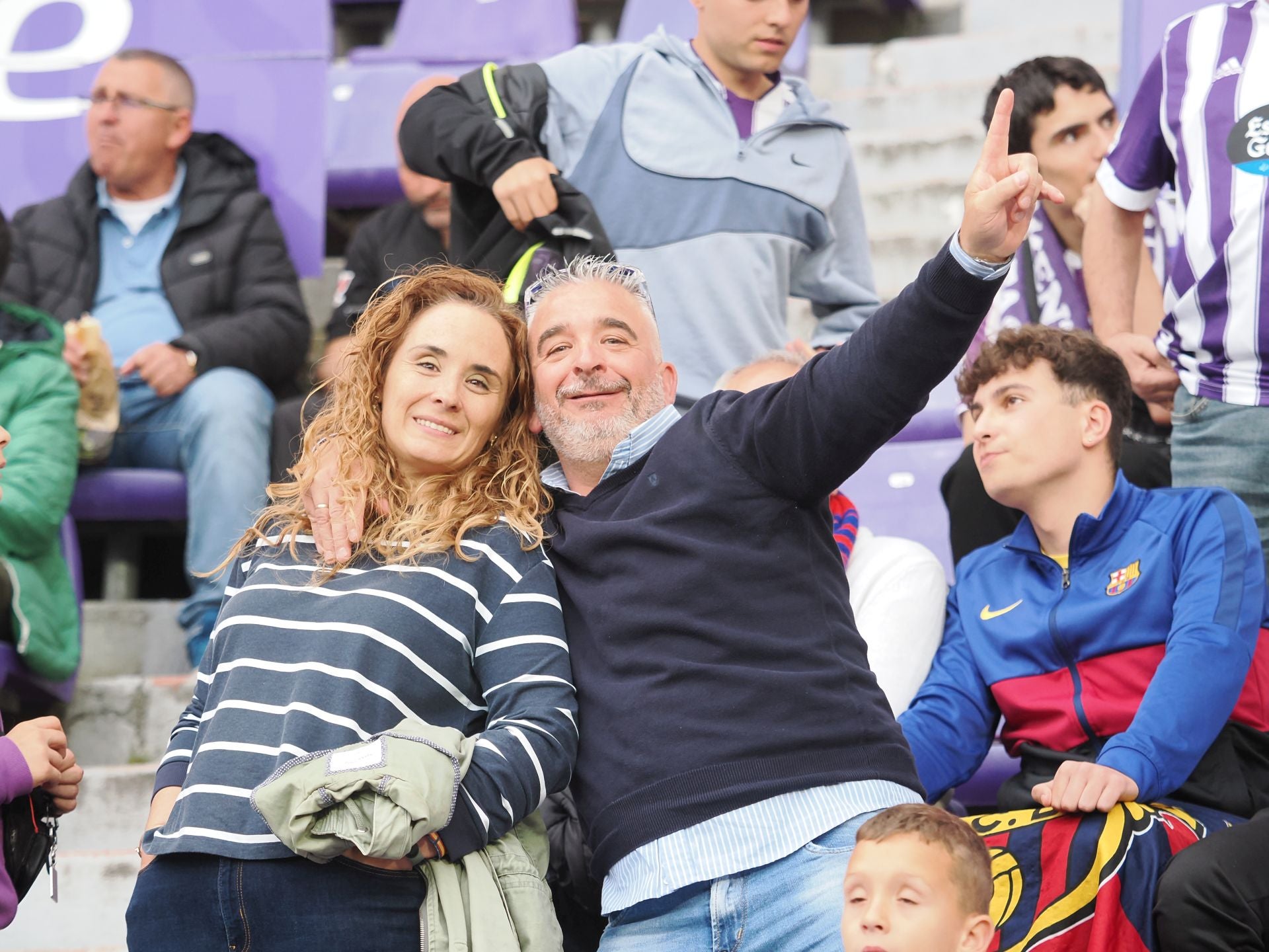 Búscate en la grada del Real Valladolid - FC Barcelona (1/5)