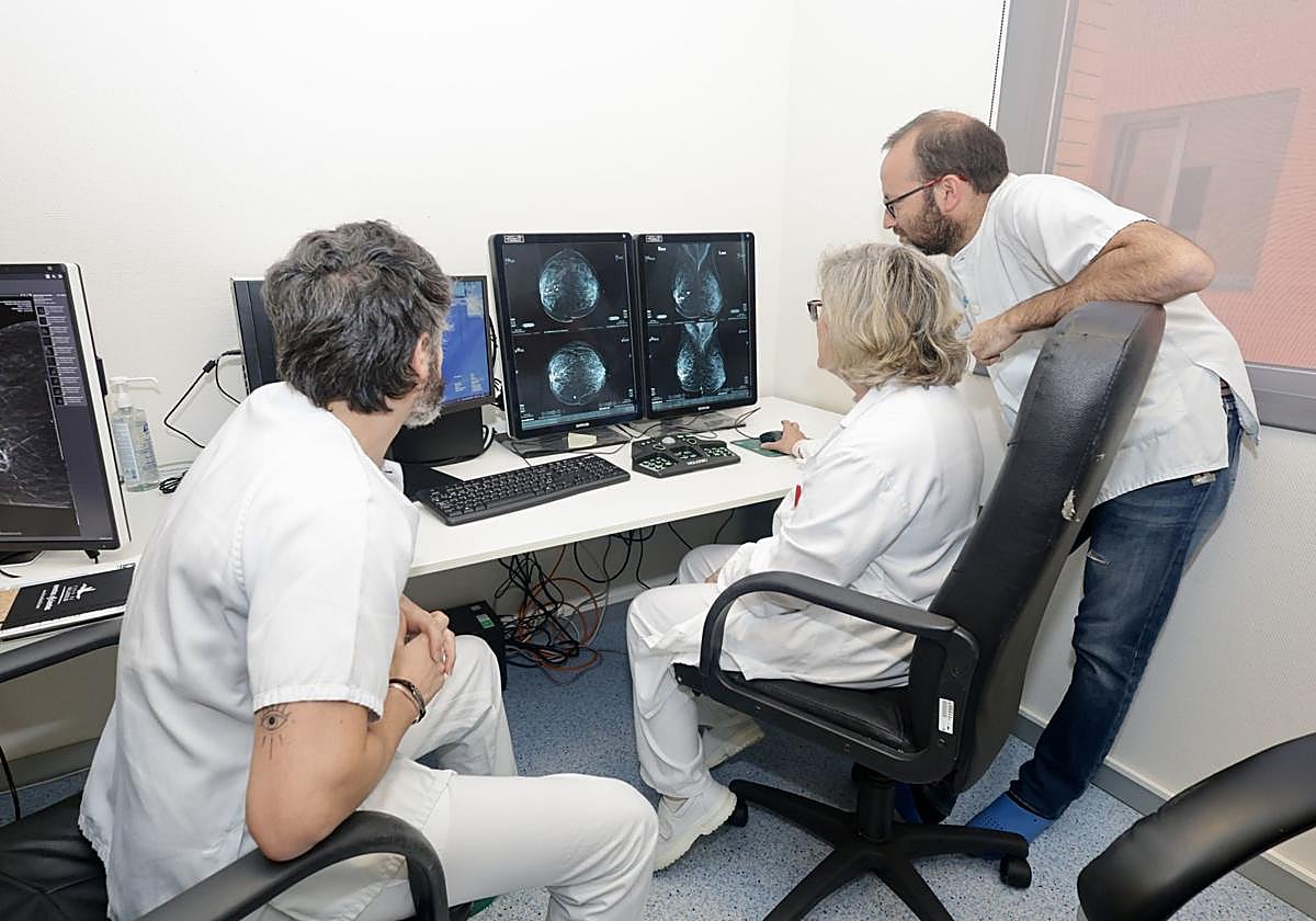 Estudio de una mamografía en el Hospital Río Hortega.