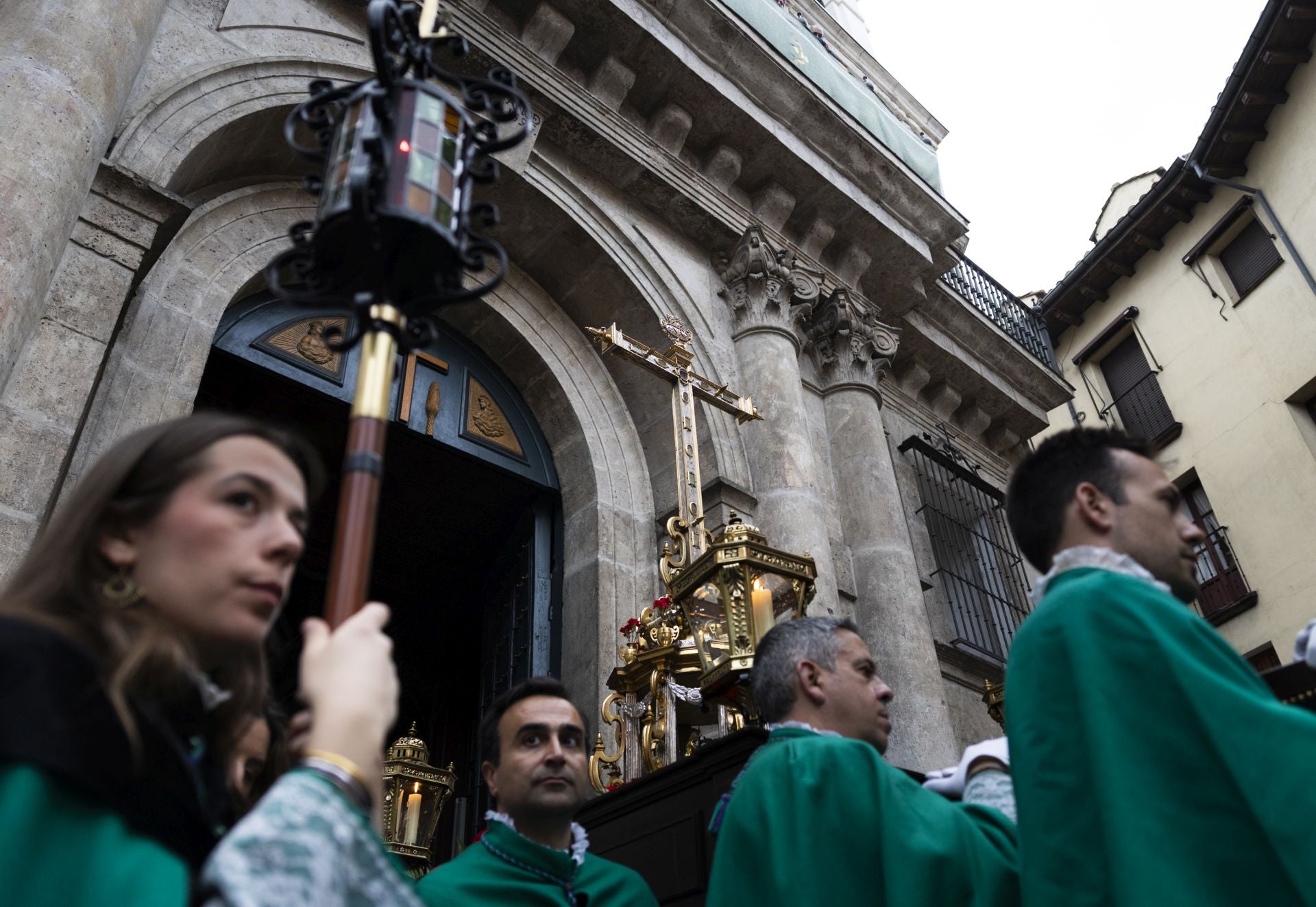 La procesión de la Cruz de Mayo, en imágenes