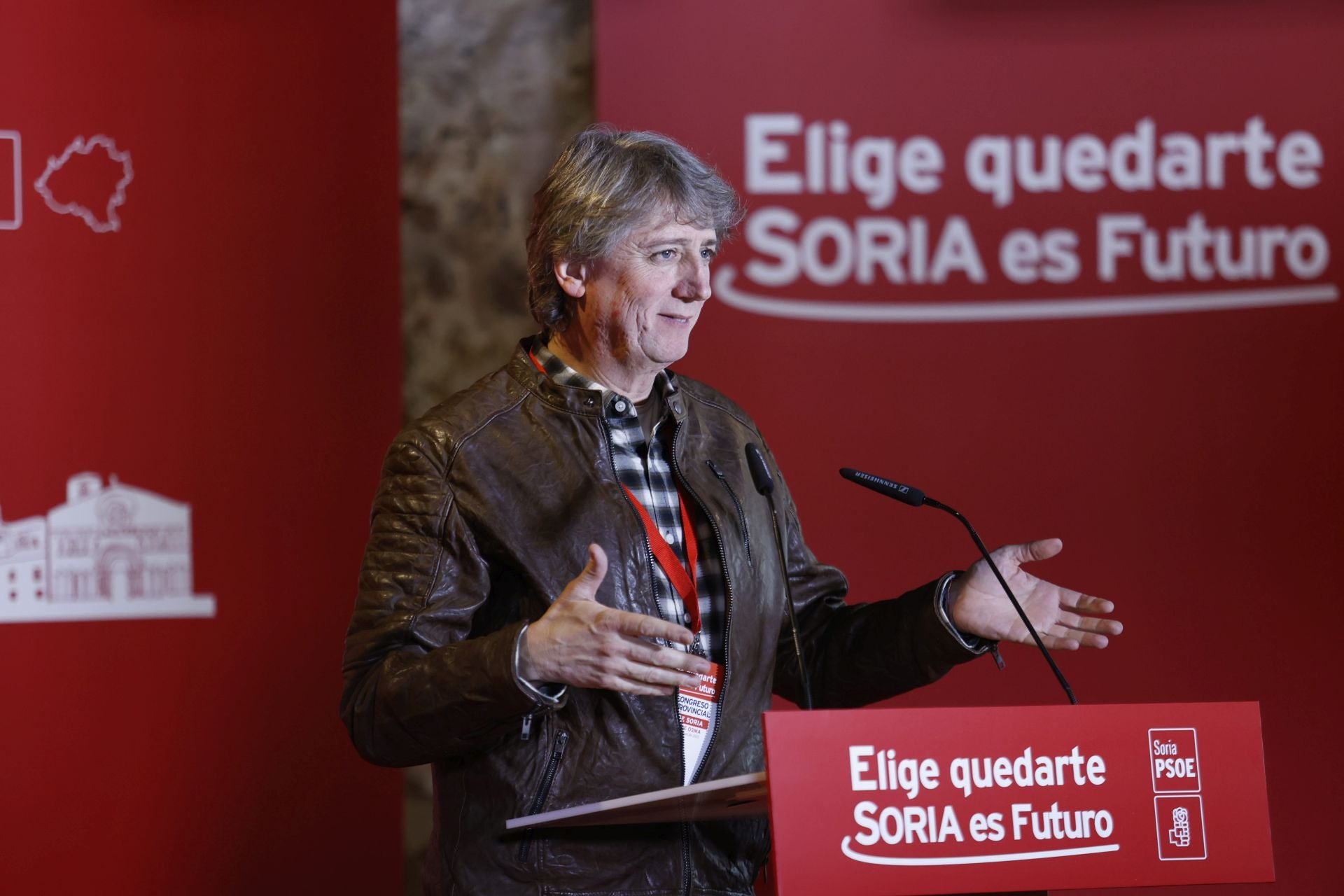 El secretario general del PSOE de Castilla y León, Carlos Martínez, clausura el Congreso Provincial del Psoe.