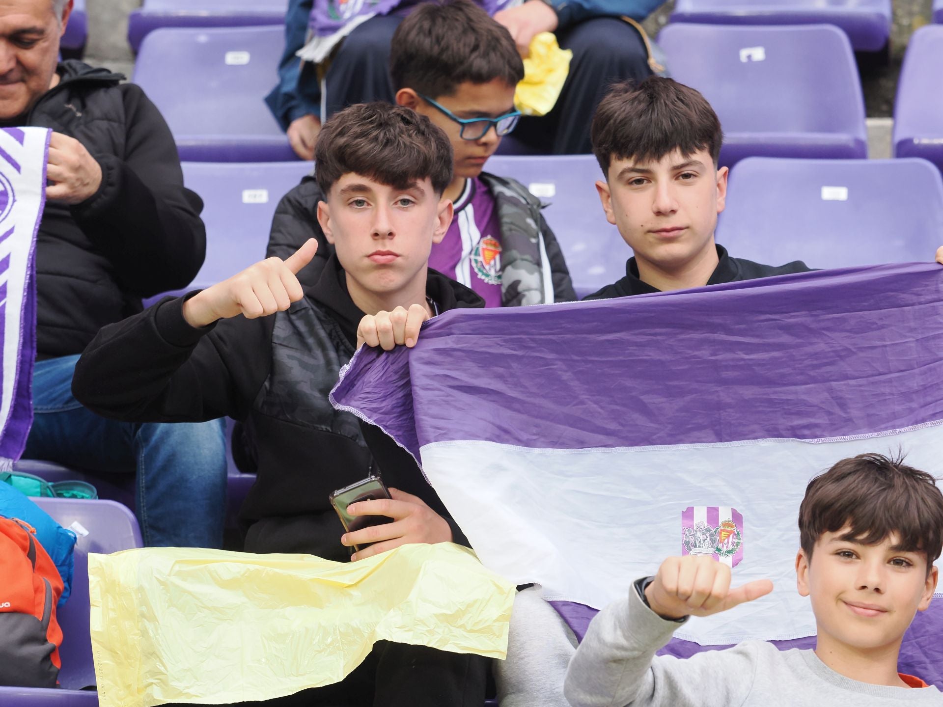 Búscate en la grada del Real Valladolid - FC Barcelona (2/5)