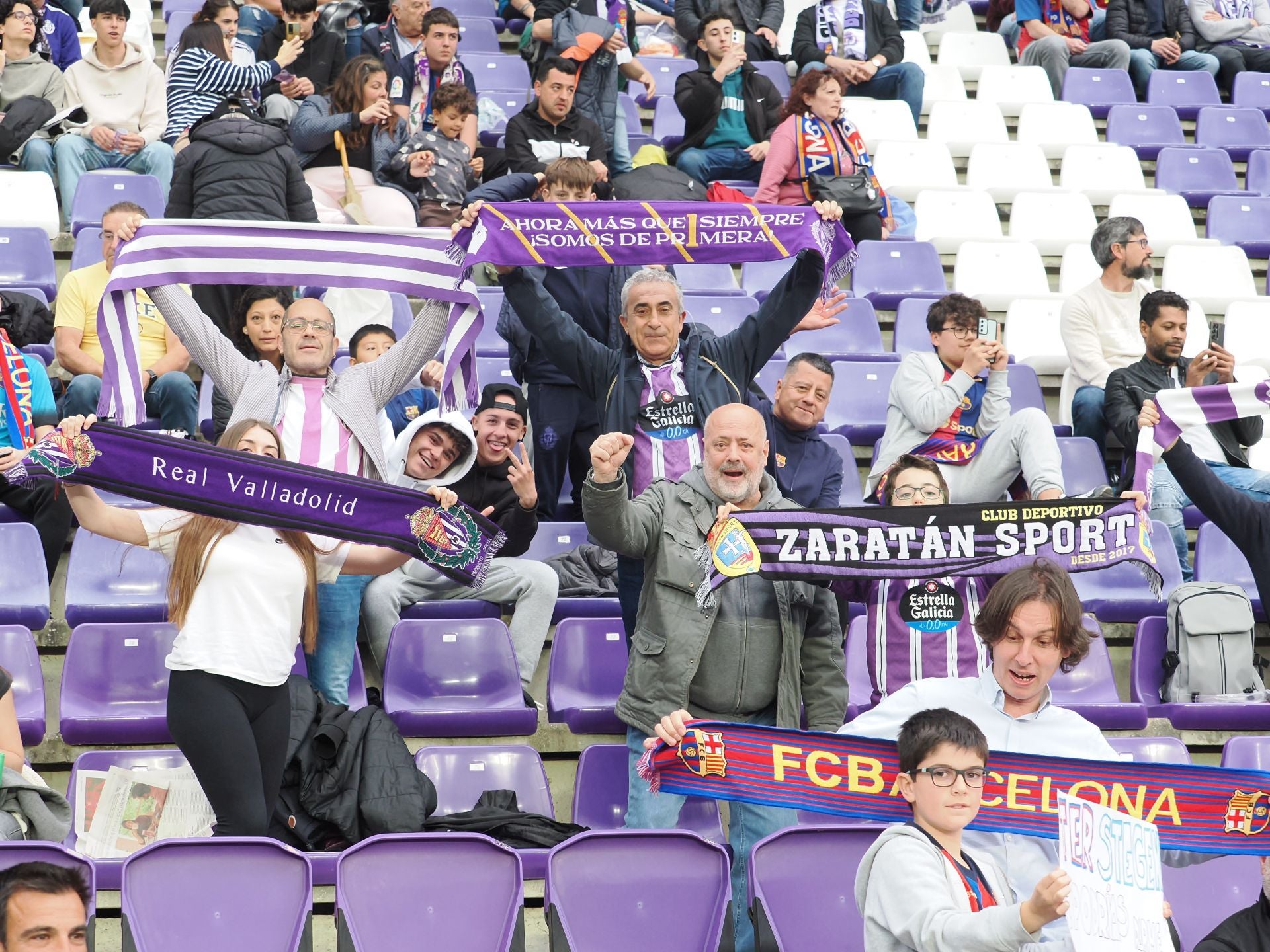 Búscate en la grada del Real Valladolid - FC Barcelona (4/5)