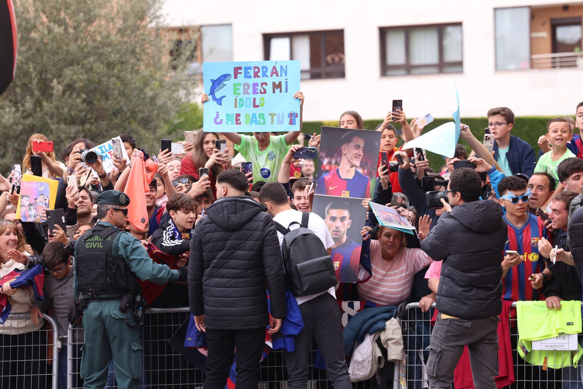 Llegada de los jugadores del Barça al hotel de Valladolid