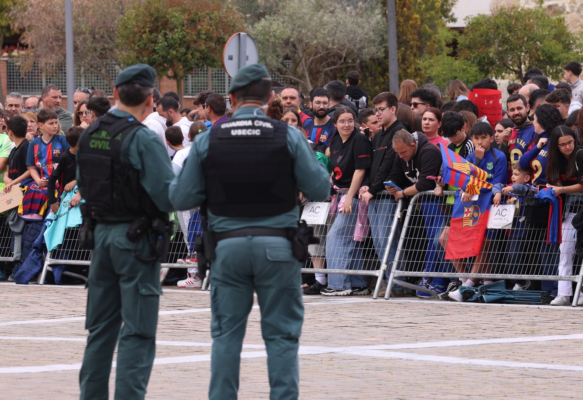 Llegada de los jugadores del Barça al hotel de Valladolid