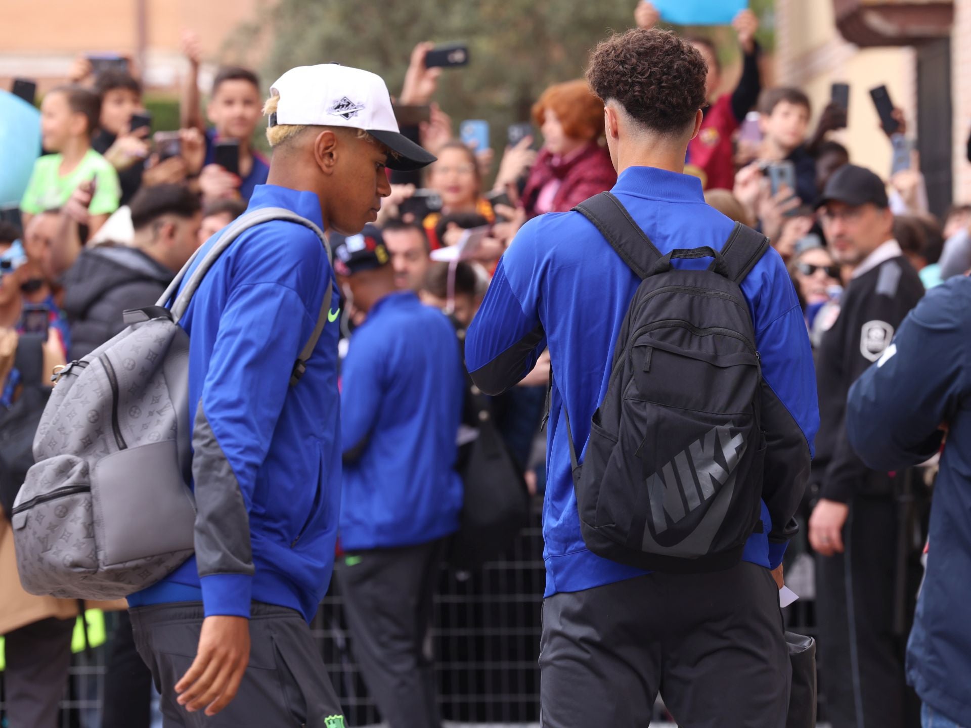 Llegada de los jugadores del Barça al hotel de Valladolid