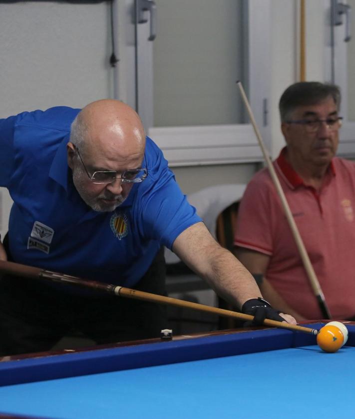 Imagen secundaria 2 - Cataluña se lleva en Valladolid el Campeonato de España de billar a tres bandas