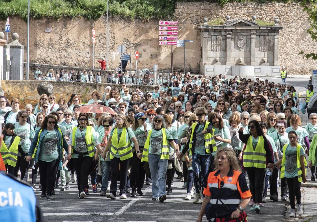 La Marcha de Mujeres a su paso por Sancti Spiritus.