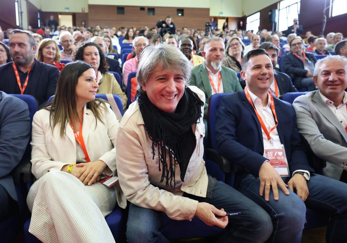 La renovación del PSOE en las provincias se queda en la segunda línea